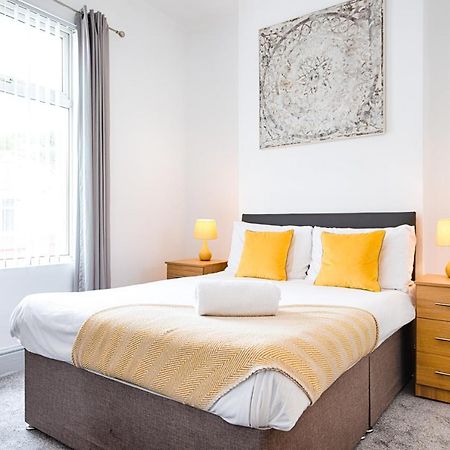 Walk To Swansea Stadium, 3 Rooms, Smart Tv'S Bagian luar foto